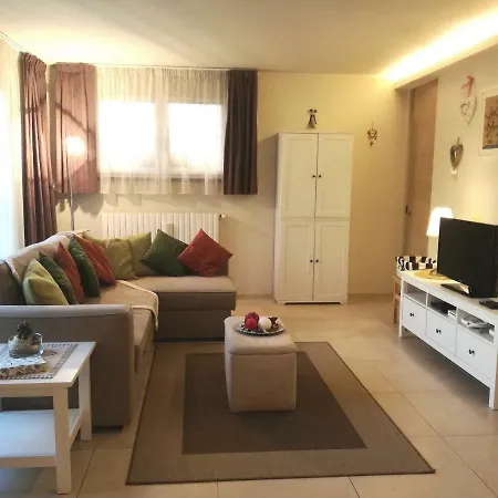 Apartment Il Glicine Di Lucca
